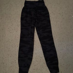 Athlete joggers